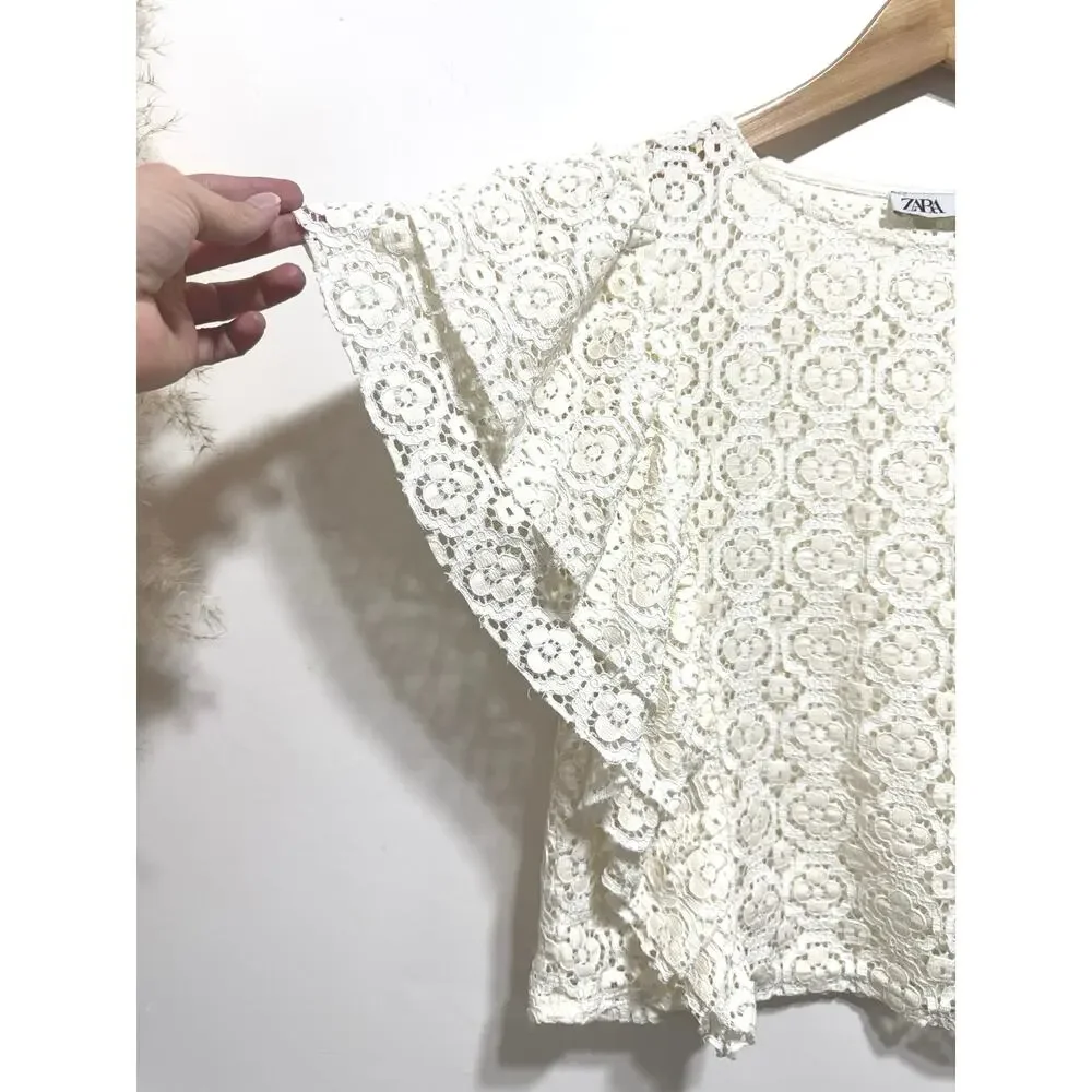 Zara Woman Collection Ivory Lace Blouse Ruffled Sleeves Size S